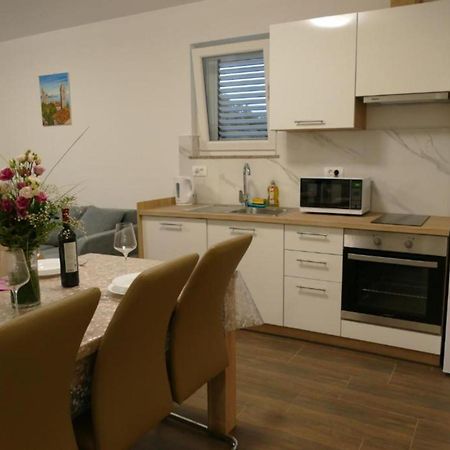 Apartmani Sabbioso Lopar Eksteriør bilde